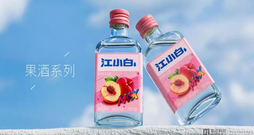 可口可乐否认联手江小白进军中国酒饮市场